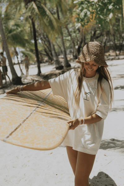 "Madasari Beach" Mother of Pearl Ankellenke